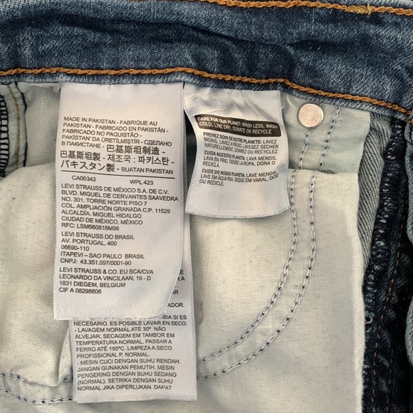 ❗️SOLD❗️Size 28 🤩HÖST PICK 🤩 Levi’s Wedgie Straight Leg Jeans - Picture 8 of 10